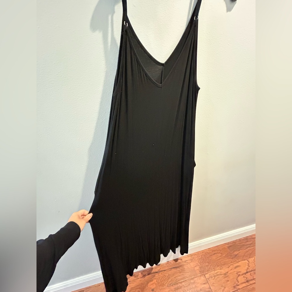 Black Sleeveless Maxi Dress